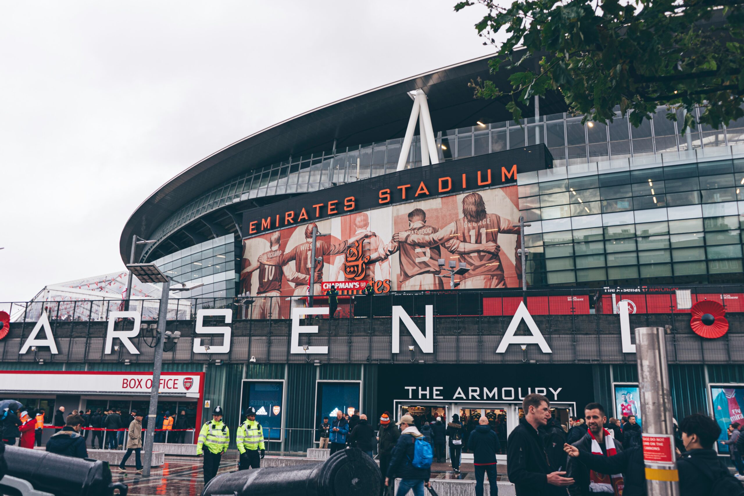 Nick Woltemade celem transferowym — Arsenal i Stuttgart rozmawiają